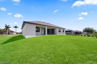 Welcome to this beautifully crafted home where modern luxury - photo 32