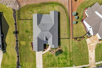 Beautifully upgraded ranch home located in the sought-after - photo 6
