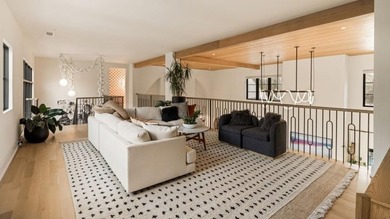 Some homes are designed to be seen. This one was designed to be - photo 47