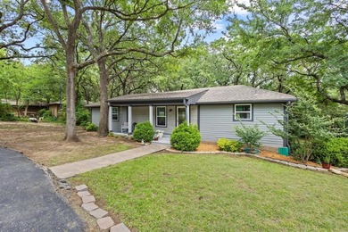 Lake Texoma Home For Sale in Pottsboro Texas