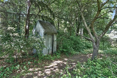 Once a farmhouse, this charming home has undergone a renovation - photo 7
