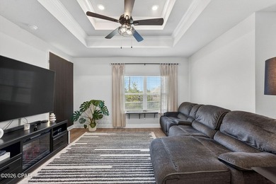 Welcome home! Perfectly maintained and tastefully decorated 2022 - photo 8