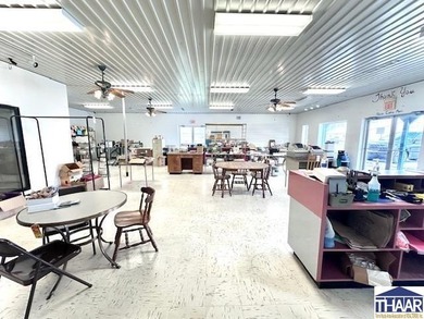 The possibilities for this phenomenal 5280 SF building & 3.61