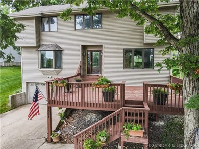 Exceptional value in one of the Lake's most sought-after - photo 2