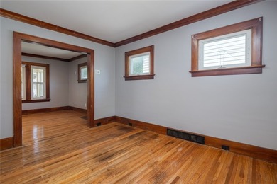 Welcome to 100 Rockview Terrace, where nearly a century of - photo 8