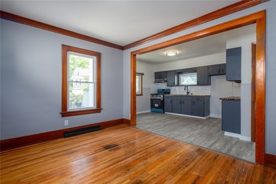 Welcome to 100 Rockview Terrace, where nearly a century of - photo 9
