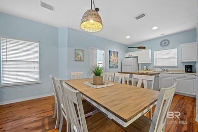 Unit 801 is a gorgeous, turnkey cottage just waiting for you and - photo 9