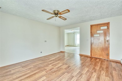 RARE FIND! AMAZING WEBSTER VILLAGE 2-FAMILY! METICULOUSLY - photo 10
