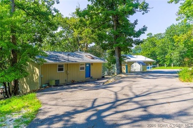THIS IS IT! Lakefront living at its finest!! This beautifully - photo 5