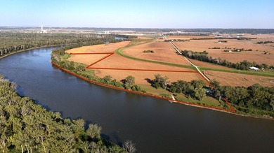 (private lake, pond, creek) Acreage For Sale in Council Bluffs Iowa