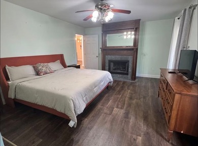 Check out this waterfront cottage on beautiful White Oak Creek!! - photo 13