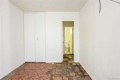 This incredible *blank canvas* opportunity is tailor-made for a - photo 17