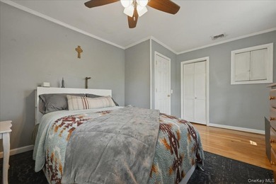 Step into comfort and style in this beautifully maintained - photo 21