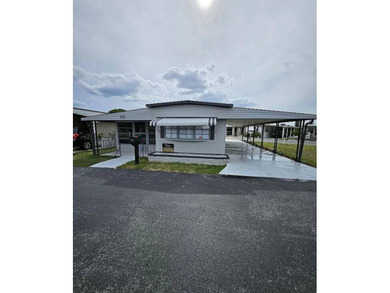 Lake Tracy Home For Sale in Haines City Florida