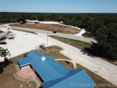 LIVE! WORK! PLAY! This is the perfect Lake of the Ozarks - photo 4