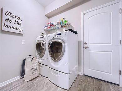 ATTENTION BUYERS: RATE BUY-DOWN AND AWESOME FINANCING OPTIONS - photo 33