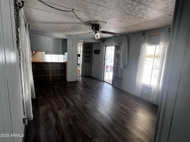 Cozy 2 bedroom /2 bath home with newer A/C Unit, Refrigerator