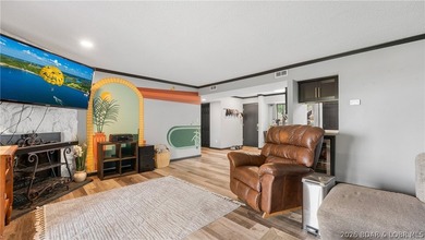 Great Investment Opportunity in Lake Ozark. This 2 Bed 2 Bath - photo 6