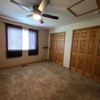 Beautiful Lakefront Ranch home on all-sport Ess Lake! Located on - photo 18