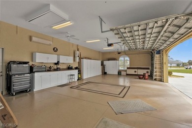 Welcome to your dream home, where elegance meets practicality! - photo 38