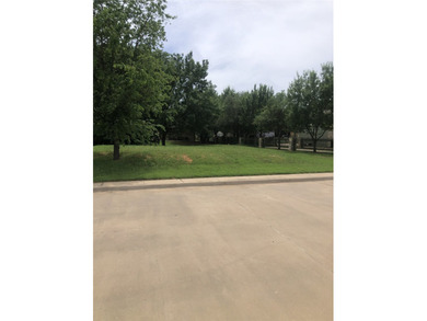 Lake Granbury Lot For Sale in Granbury Texas