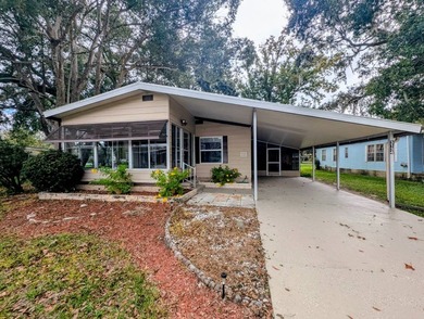 This move-in ready, fully remodeled, partially furnished - photo 2