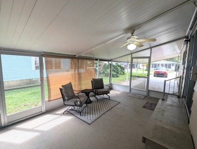 This move-in ready, fully remodeled, partially furnished - photo 5
