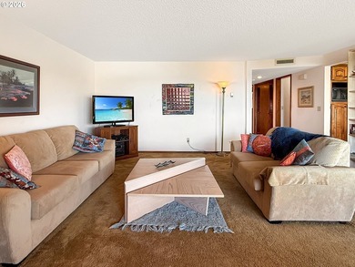 Oceanfront Living at Rainbow Rock! Experience breathtaking - photo 6