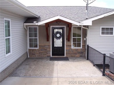 NEW PRICE- Seller has found their new forever home so new buyer - photo 3