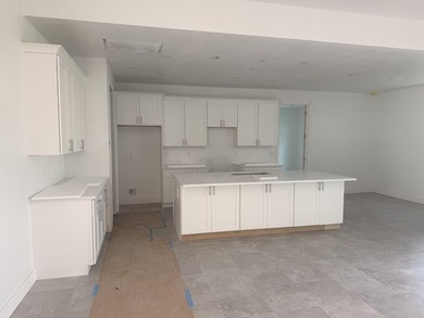Wow! Your dream home is finally within reach! Step inside this - photo 11