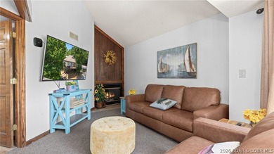 Welcome to this beautifully updated 3-bedroom, 2.5 bath - photo 14