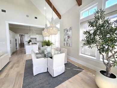 Experience elevated lakefront living in this furnished retreat - photo 14