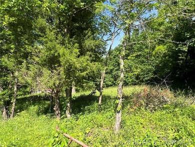 Build-Ready 5.75 Acres with Utilities! Bring your house plans - photo 9