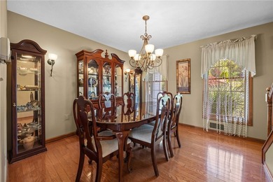 Welcome to this impeccably maintained 4-bedroom, 3.5-bath - photo 20