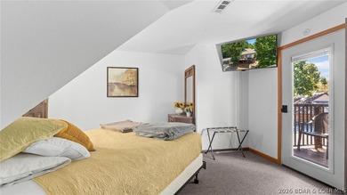 Welcome to this beautifully updated 3-bedroom, 2.5 bath - photo 29