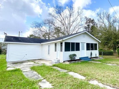 This home has had many updates within the last year. Many - photo 1