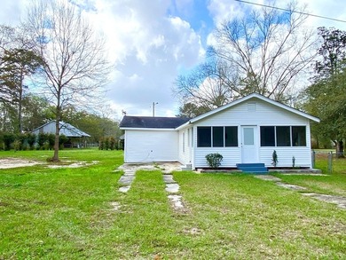 This home has had many updates within the last year. Many - photo 2
