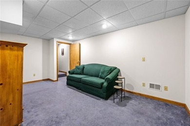 Welcome to this impeccably maintained 4-bedroom, 3.5-bath - photo 39
