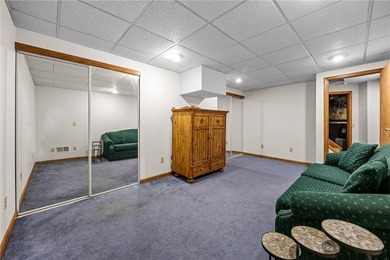 Welcome to this impeccably maintained 4-bedroom, 3.5-bath - photo 40