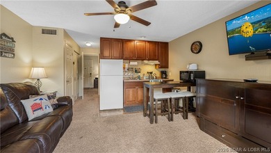 Don't miss this well-maintained walk-in level 1 bedroom, 1 - photo 5