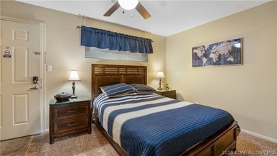 Don't miss this well-maintained walk-in level 1 bedroom, 1 - photo 7