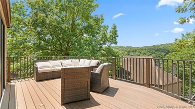 Welcome to this beautifully updated 3-bedroom, 2.5 bath - photo 49