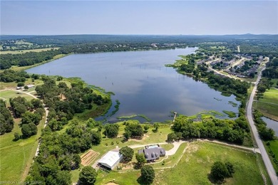 Welcome to East Village in Greenwood, Arkansas, where timeless - photo 4