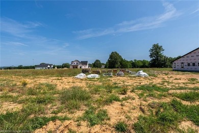 Welcome to East Village in Greenwood, Arkansas, where timeless - photo 9
