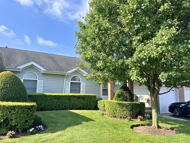 Guggenheim Lake Condo Sale Pending in North Babylon New York