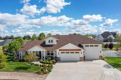 Don't miss this 2018 Parade Home, built by Vantage Homes with - photo 2