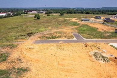Welcome to East Village in Greenwood, Arkansas, where timeless - photo 3