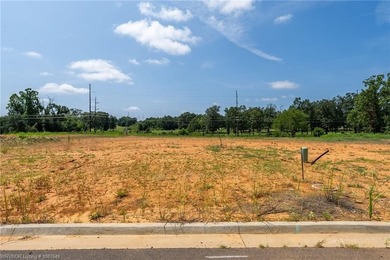 Welcome to East Village in Greenwood, Arkansas, where timeless - photo 4