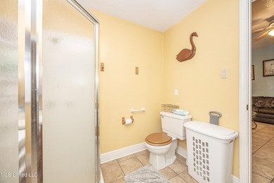 Discover exceptional potential with this 3 bedroom, 2 bath home - photo 18