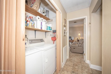 Discover exceptional potential with this 3 bedroom, 2 bath home - photo 26